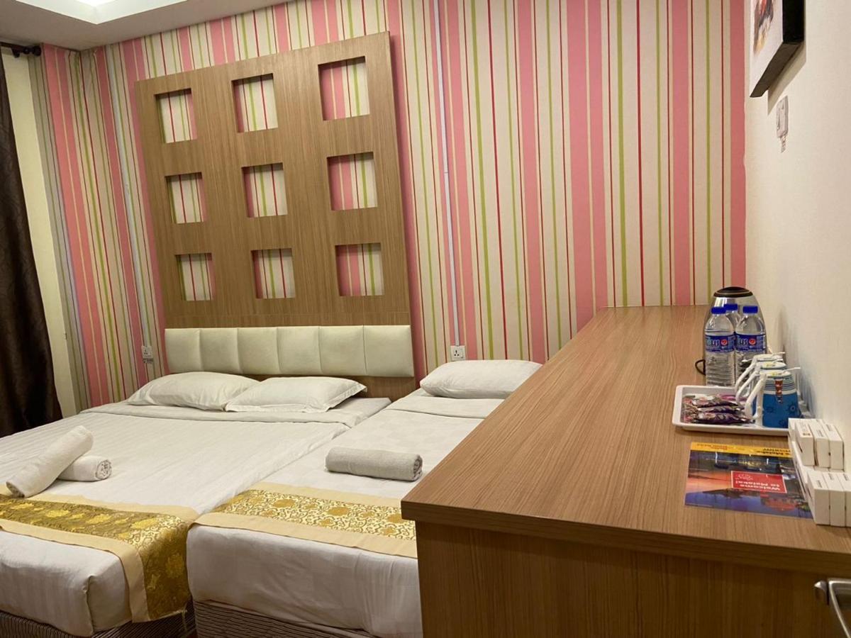Hotel Zamburger De Melaka Dış mekan fotoğraf