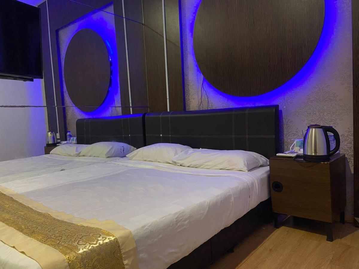 Hotel Zamburger De Melaka Dış mekan fotoğraf